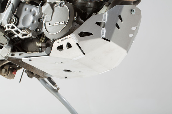 Протектор двигател SW-MOTECH ENGINE GUARD EGS 620 LC4