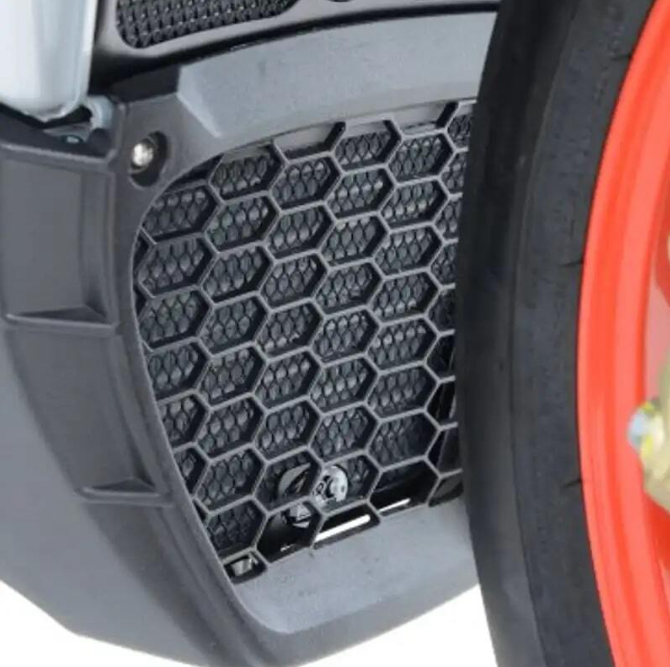 Протектор за маслен охладител R&G Racing Oil Cooler Guard TITANIUM Aprilia RSV4 / Tuono V4