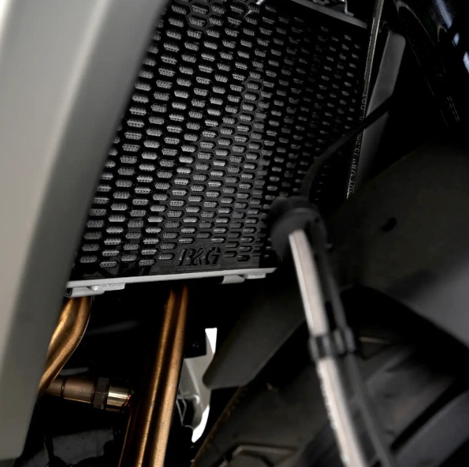 Протектор за радиатор R&G RACING Pro Radiator Guard - Black CFMOTO 650GT 19-24